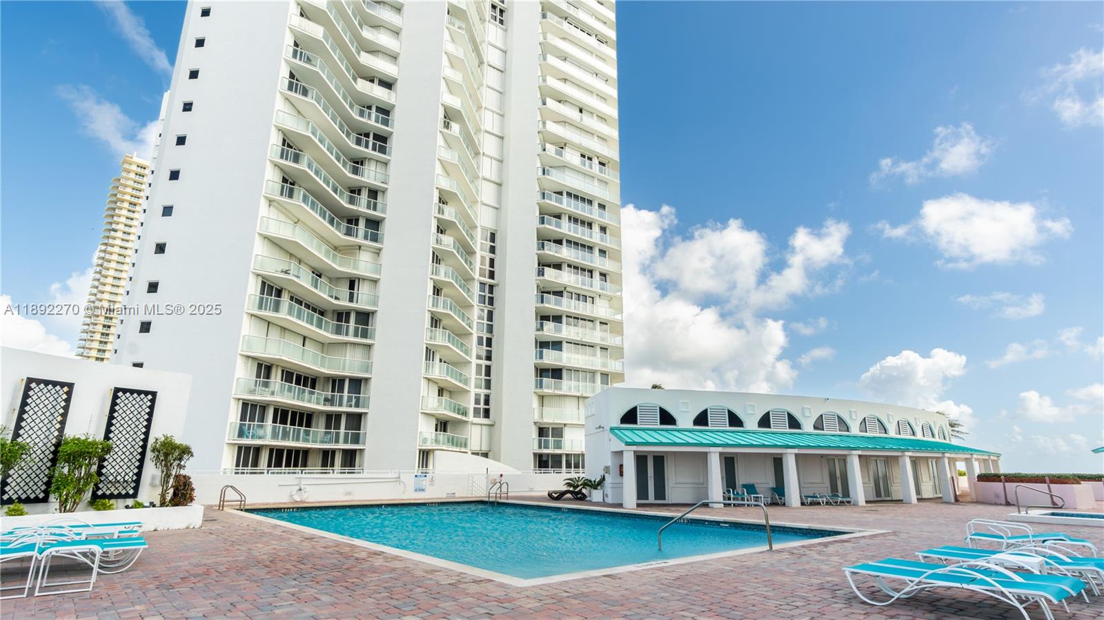 OCEANIA I CONDO - Residential