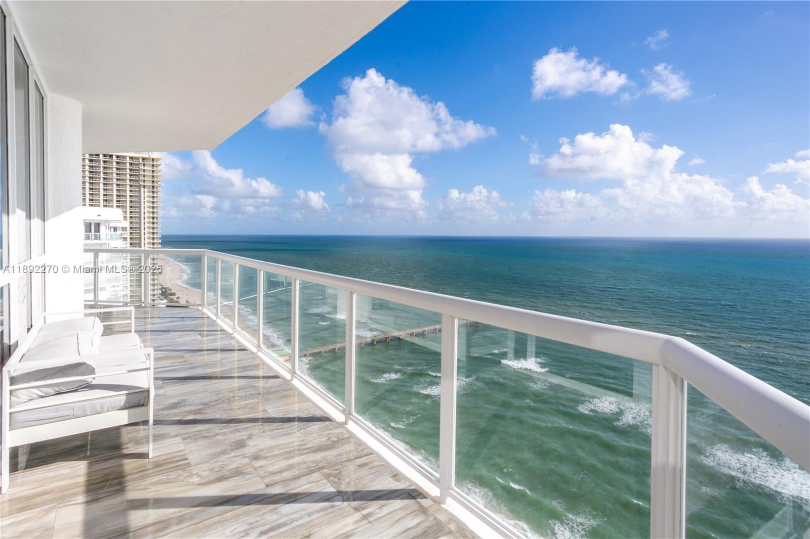 OCEANIA I CONDO - Residential