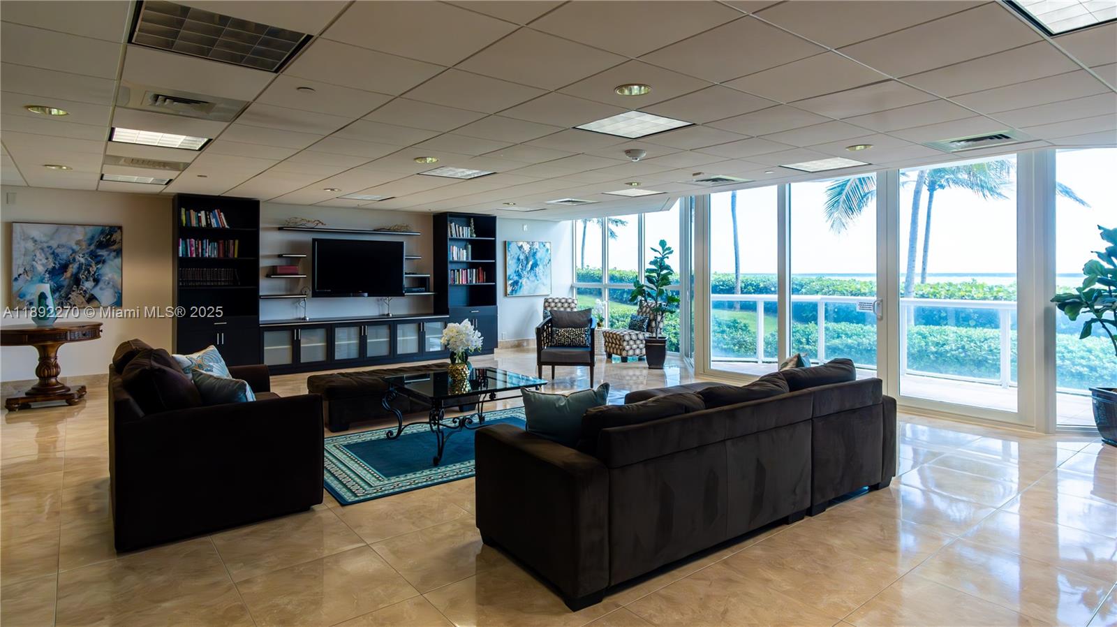 OCEANIA I CONDO - Residential