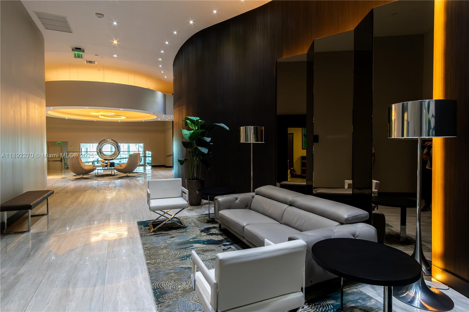 OCEANIA I CONDO - Residential