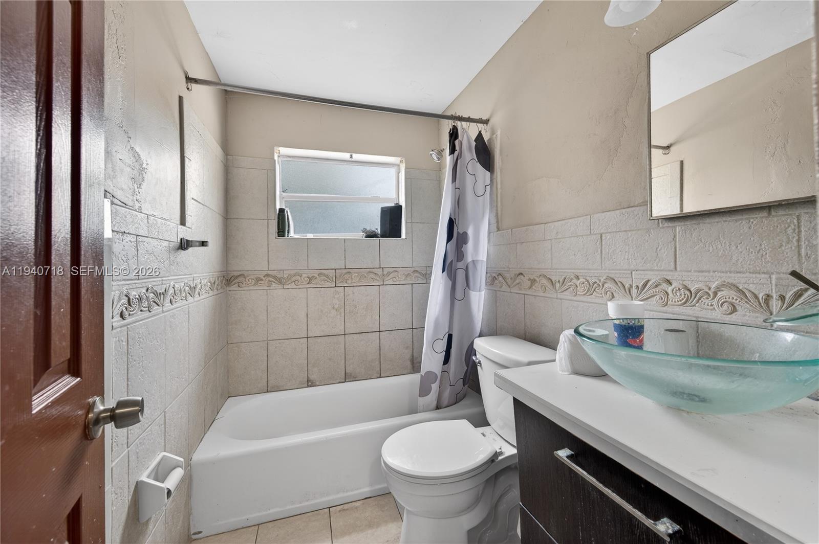 ROYAL PALMS PARK - Residential