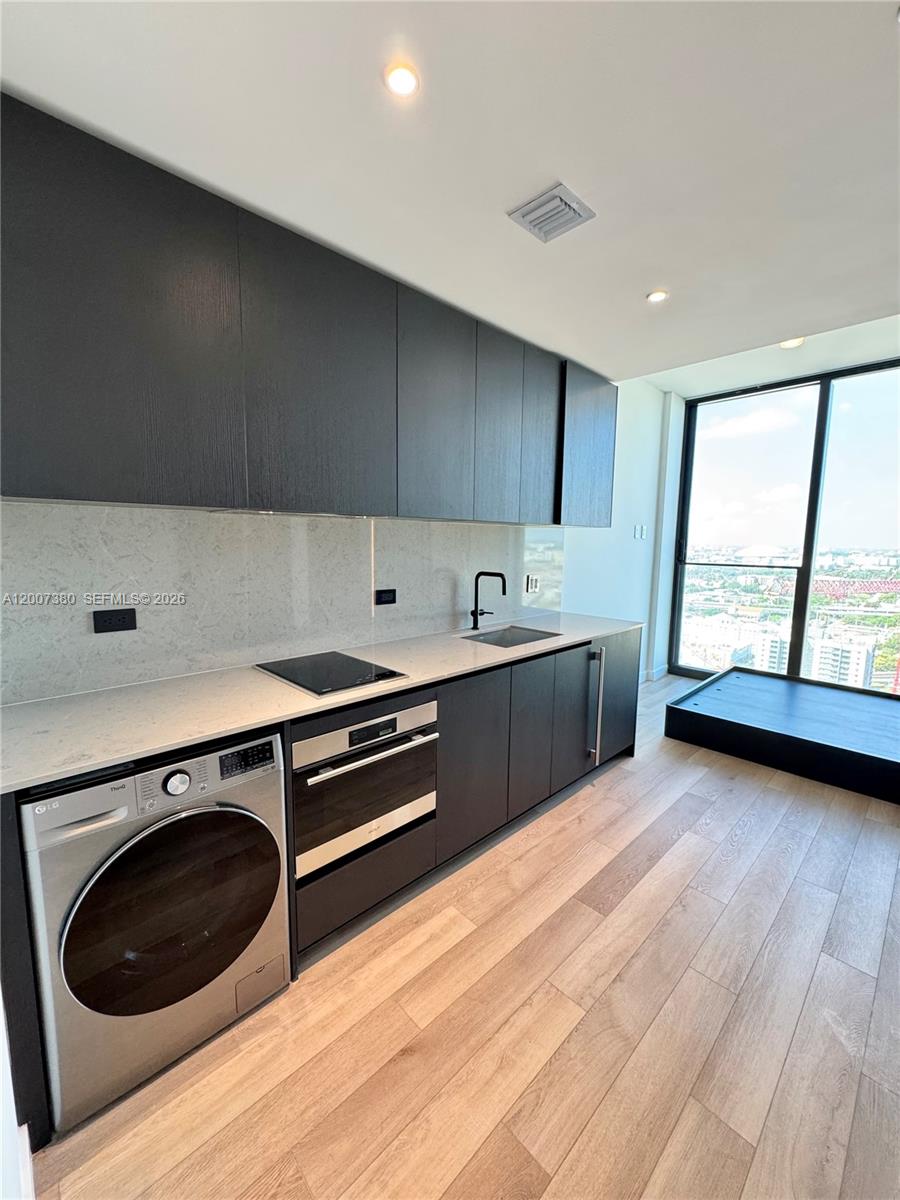 E11EVEN - Residential