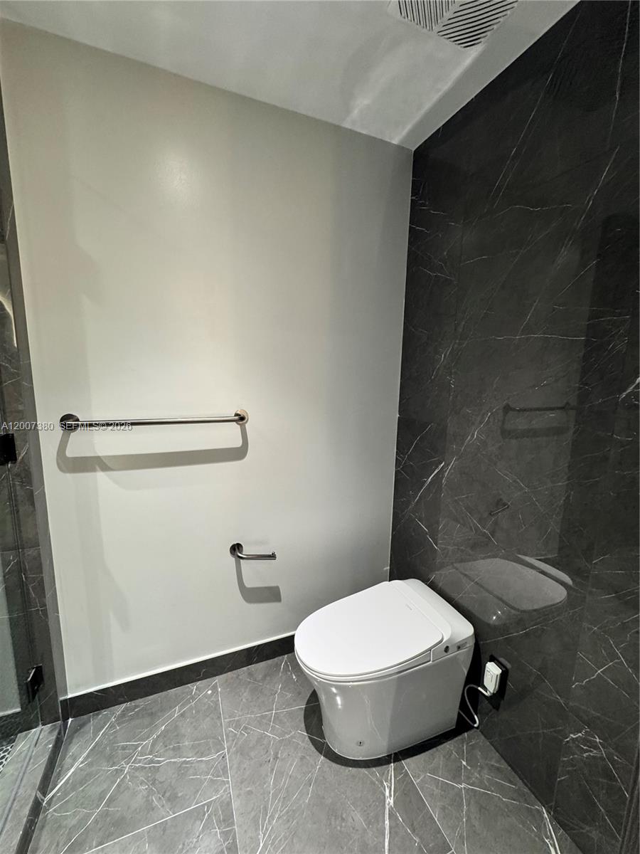 E11EVEN - Residential