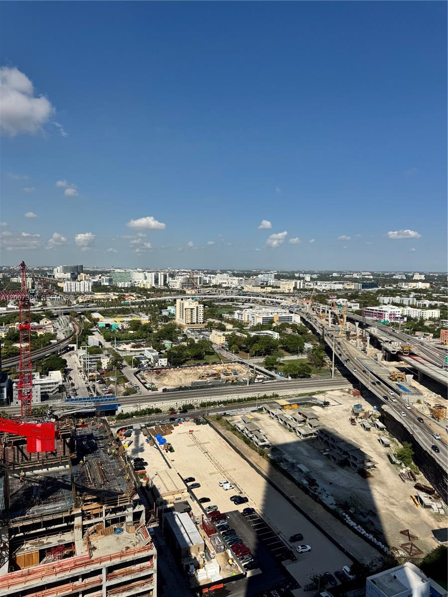 E11EVEN - Residential