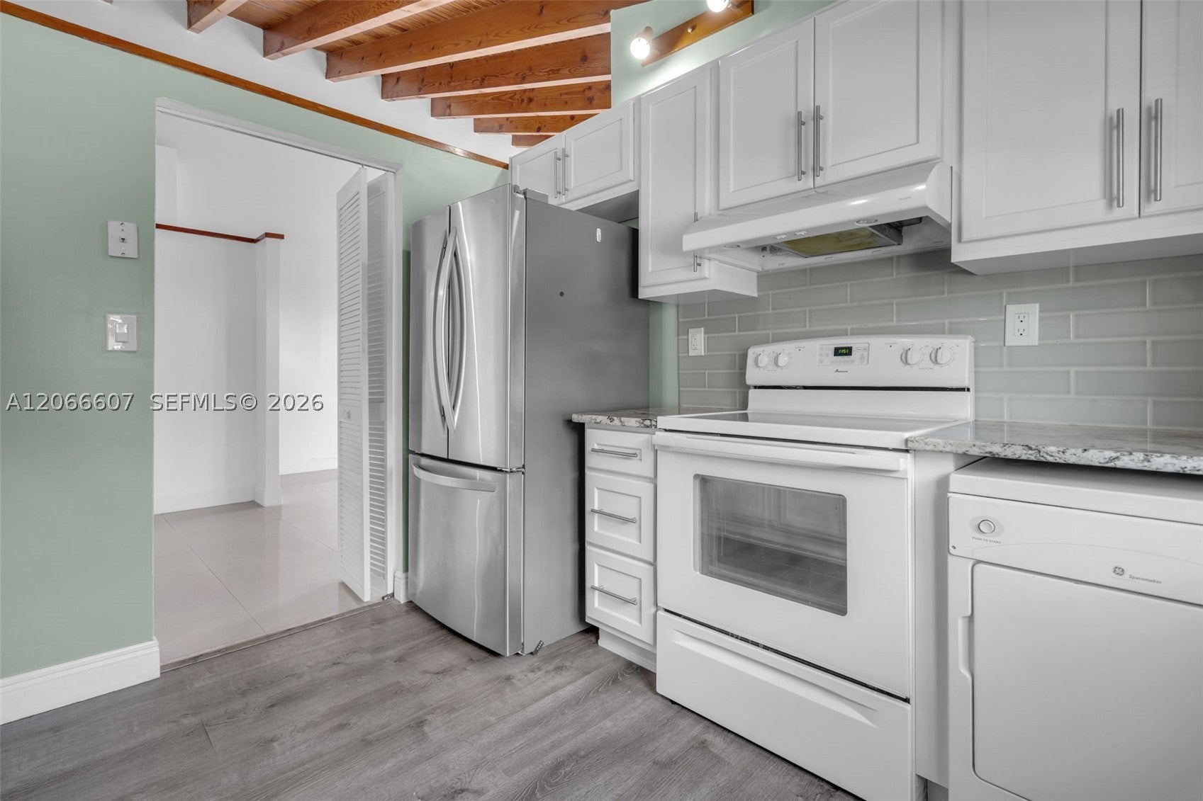 860 NW 106th Ave 3B3-5