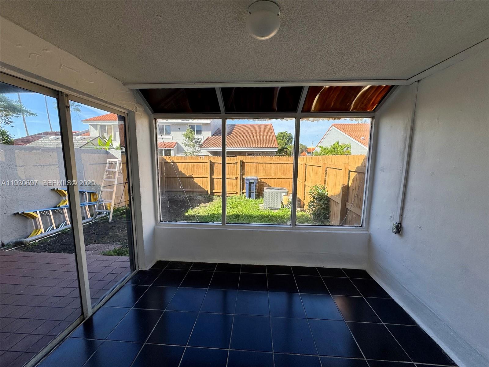 BARCLAYS ESTATES - Residential Lease