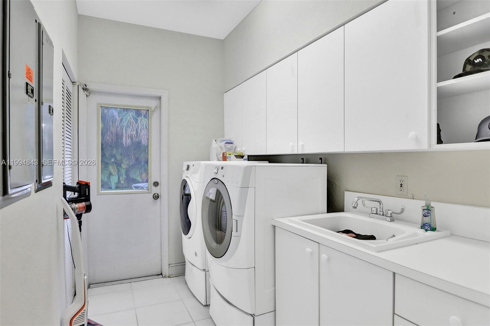 PLANTATION HARBOR SIXTH A - Residential Lease