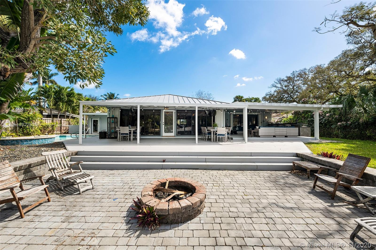 SOUTH NEW RIVER ISLES SEC - Residential