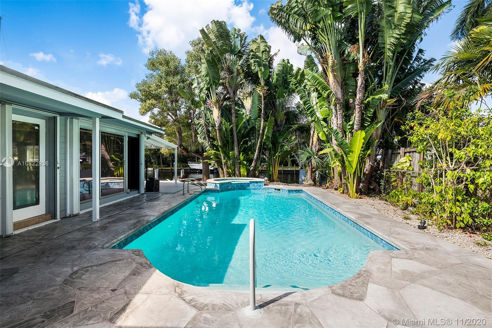 SOUTH NEW RIVER ISLES SEC - Residential