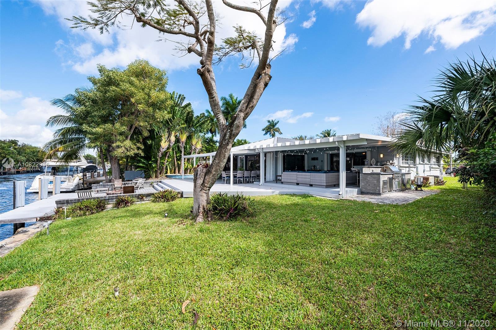 SOUTH NEW RIVER ISLES SEC - Residential