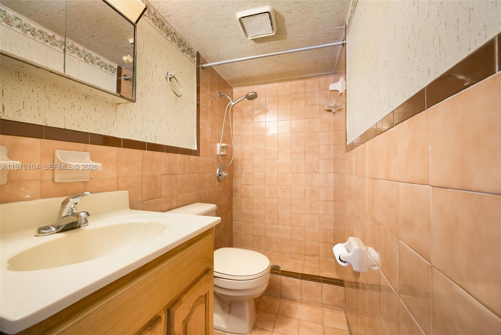 SILVER BLUFF ESTS-SEC A - Residential