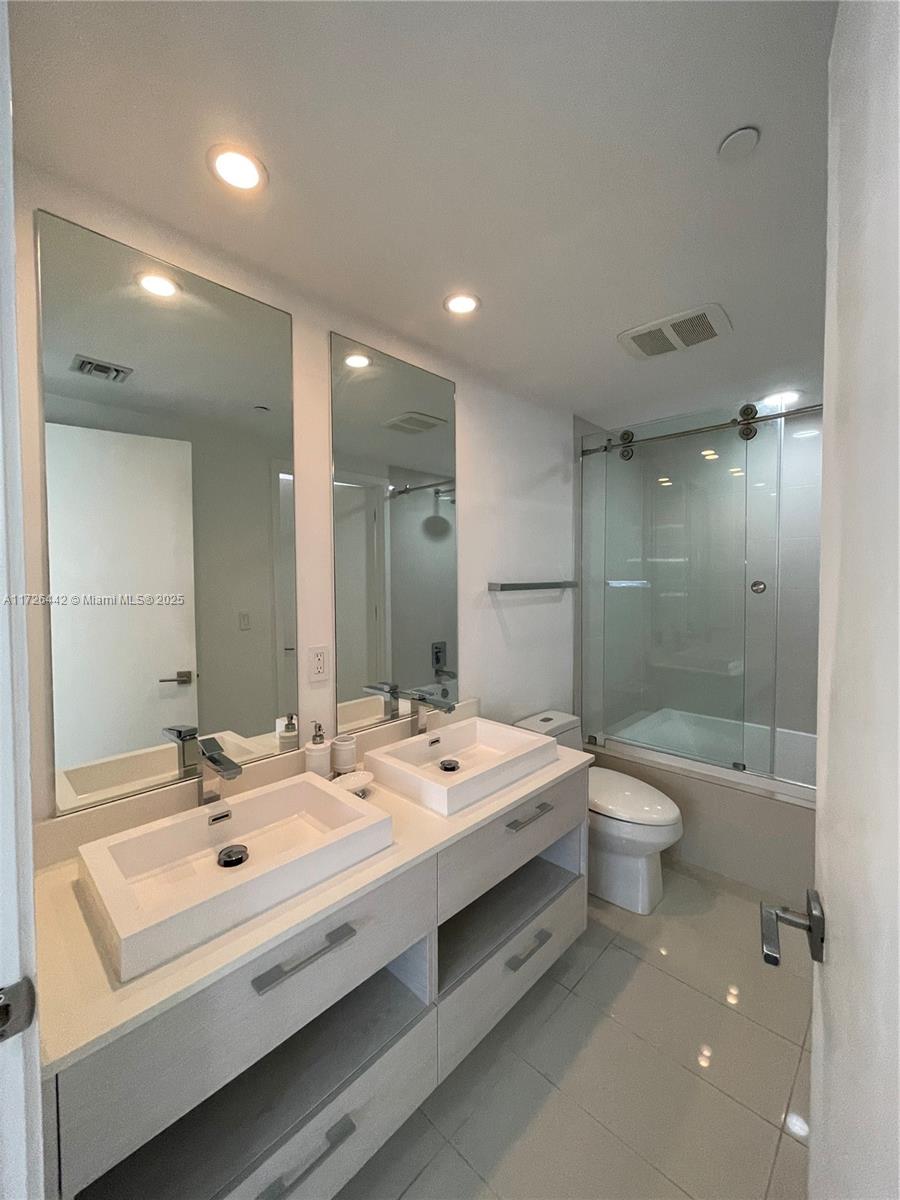 BRICKELL HEIGHTS EAST CON - Residential