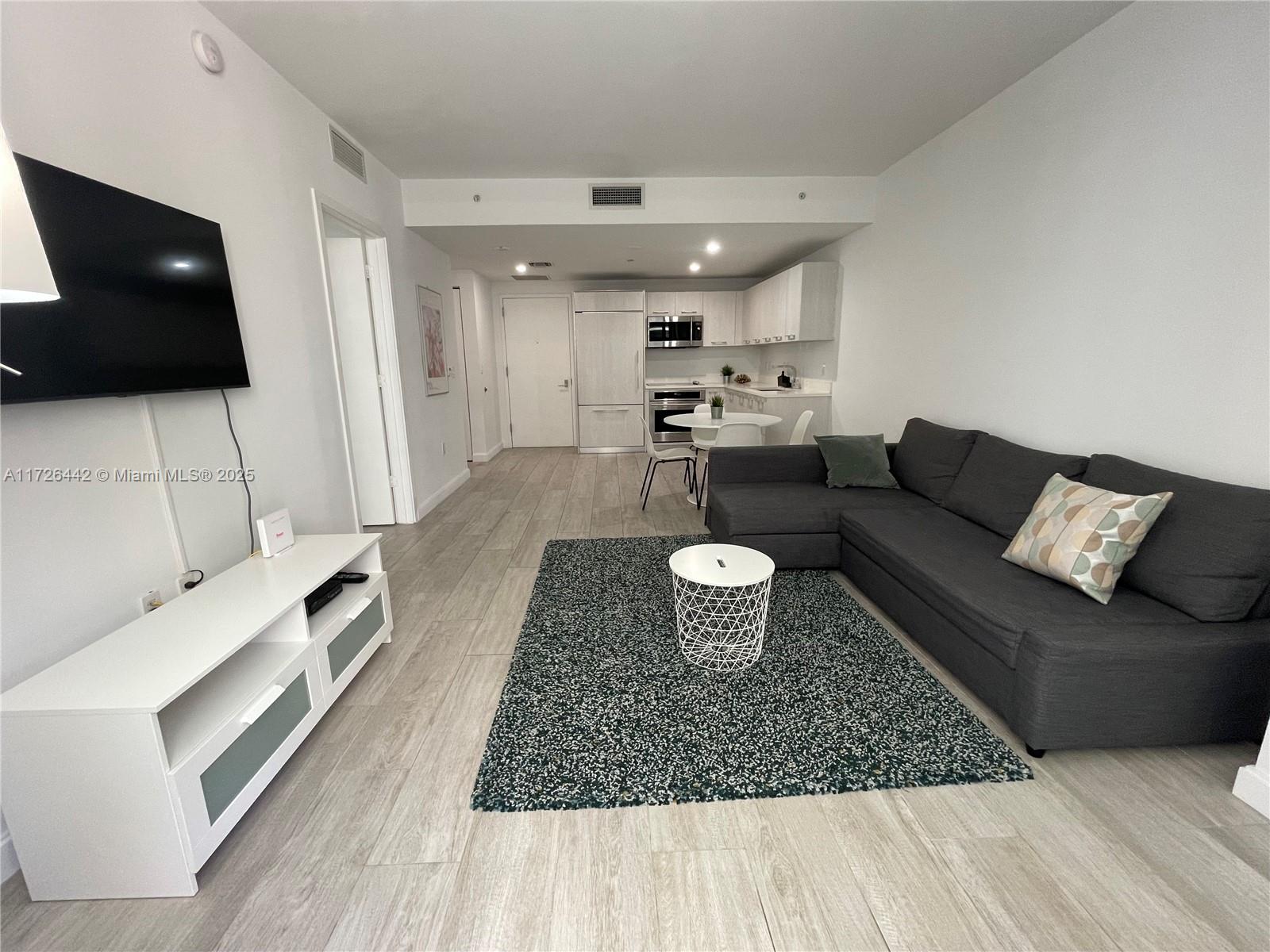 BRICKELL HEIGHTS EAST CON - Residential