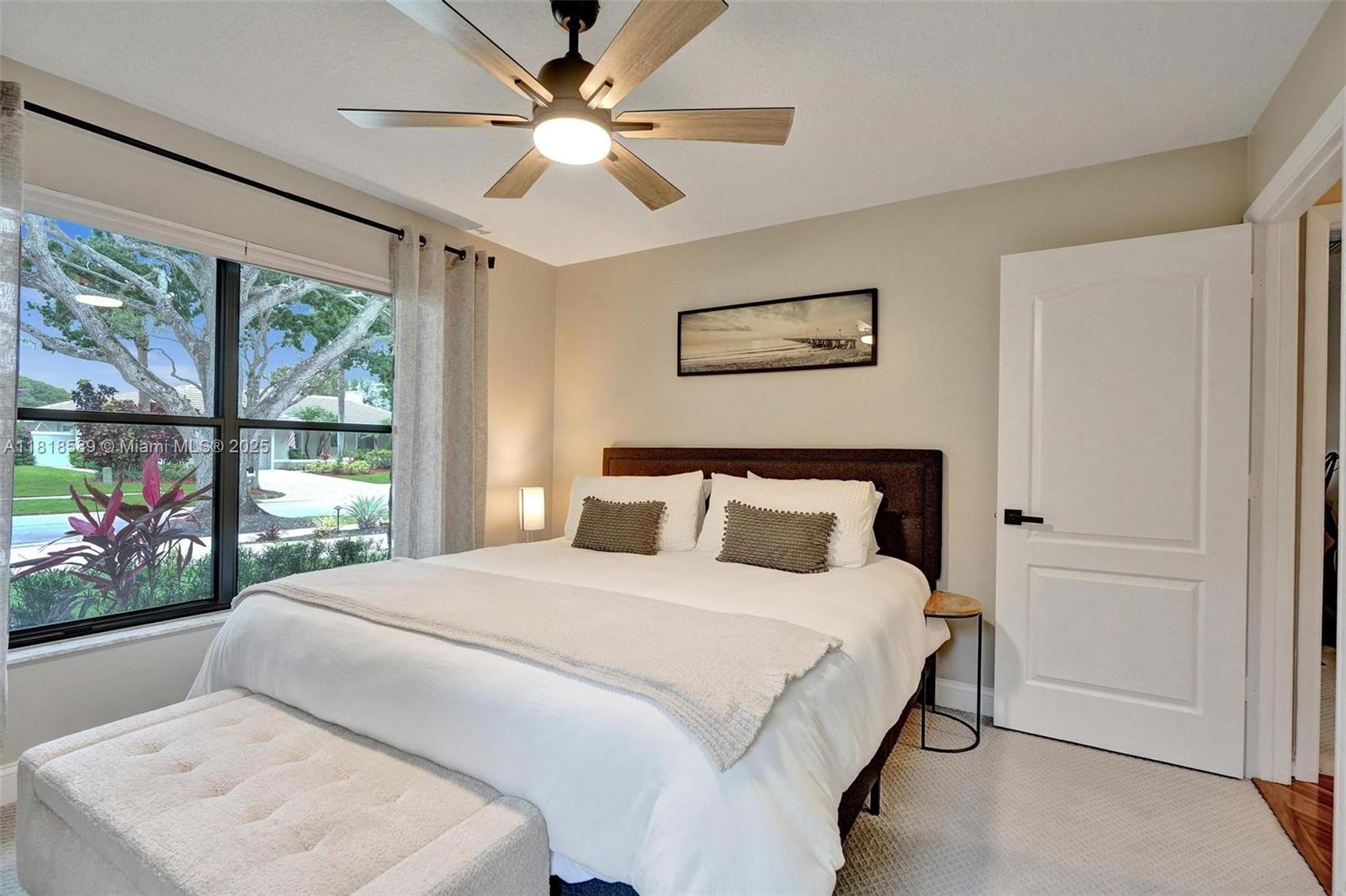 SHORES 1 - Residential