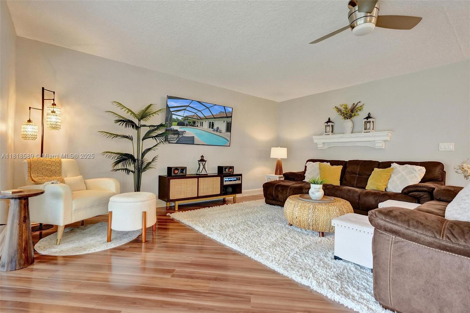SHORES 1 - Residential