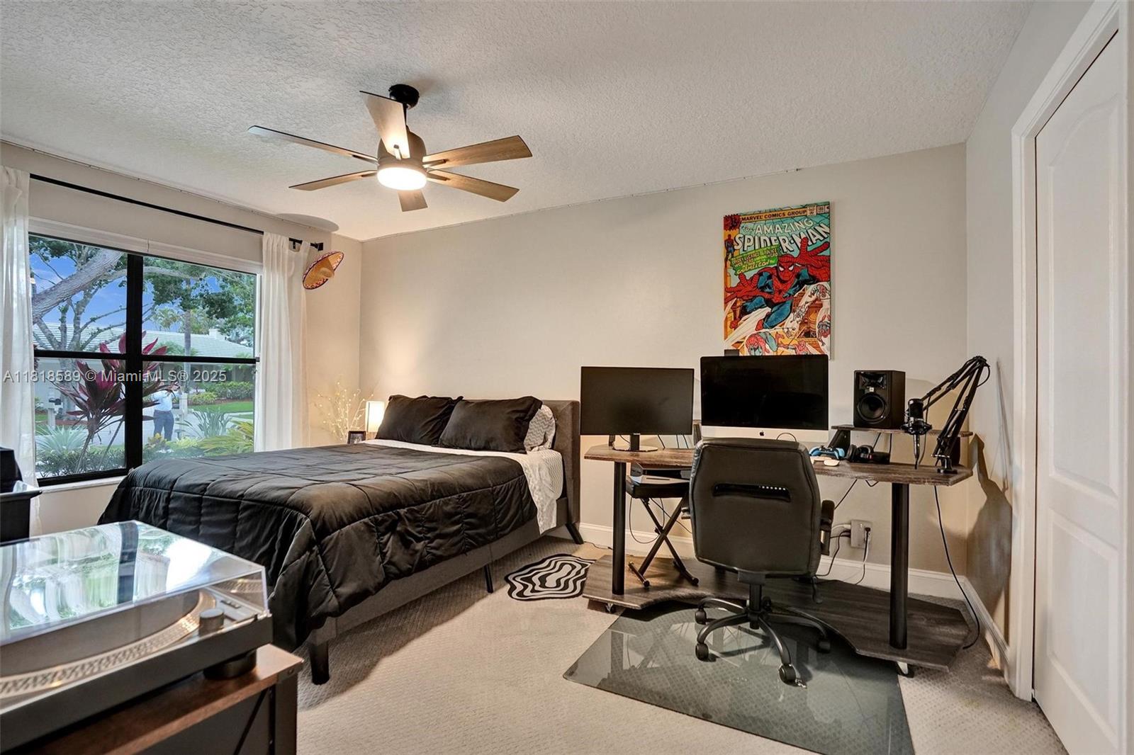 SHORES 1 - Residential