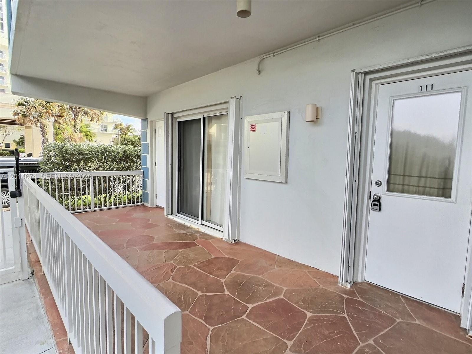 CROSSWINDS APTS INC CO-OP - Residential Lease