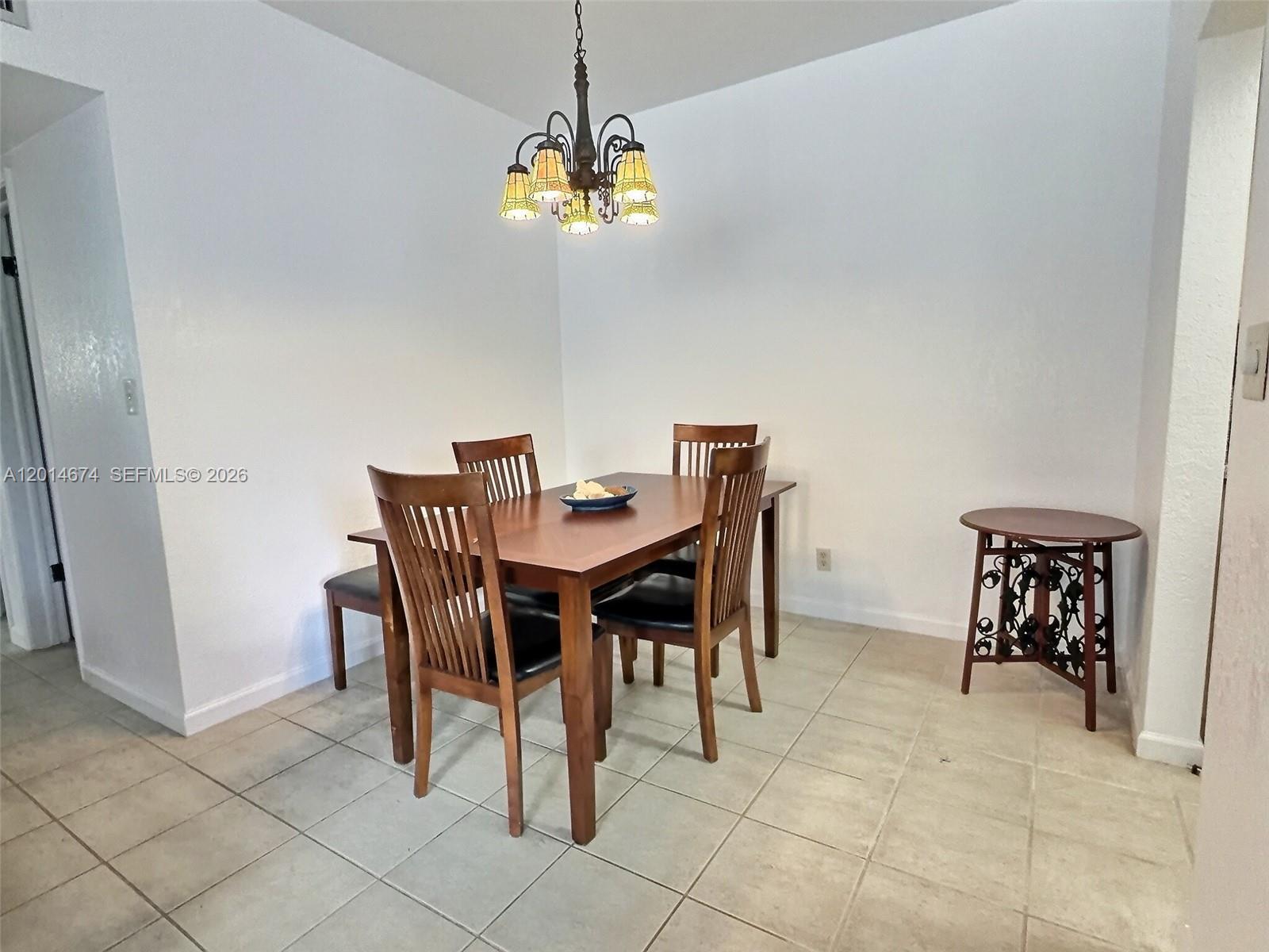 CROSSWINDS APTS INC CO-OP - Residential Lease