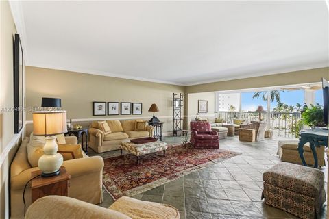 Tiny photo for 3101 NE 47th Ct #403, Fort Lauderdale, FL 33308 (MLS # A12004985)