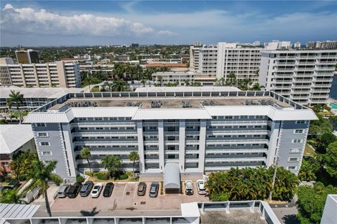 Tiny photo for 3101 NE 47th Ct #403, Fort Lauderdale, FL 33308 (MLS # A12004985)