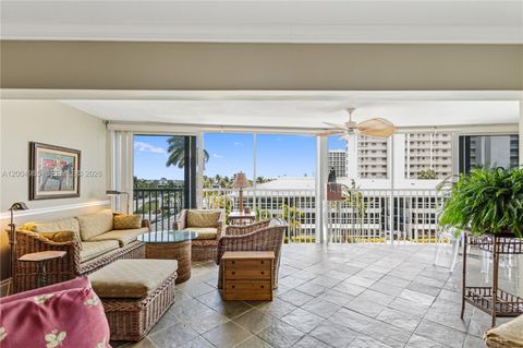 Tiny photo for 3101 NE 47th Ct #403, Fort Lauderdale, FL 33308 (MLS # A12004985)