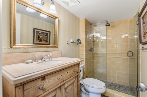 Tiny photo for 3101 NE 47th Ct #403, Fort Lauderdale, FL 33308 (MLS # A12004985)