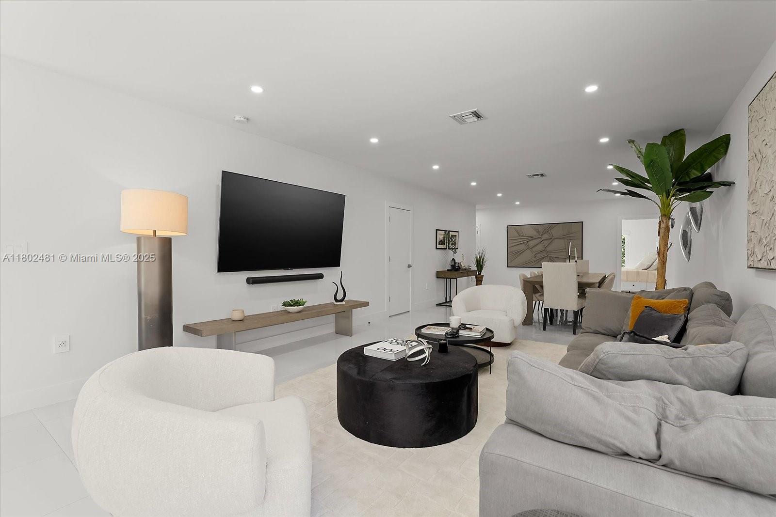 AMD PLAT OF SUNSET LAKE S - Residential