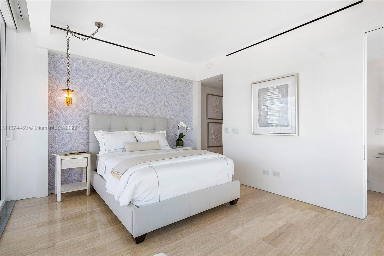 SURF CLUB CONDO - Residential