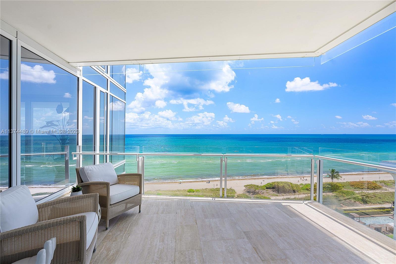 SURF CLUB CONDO - Residential