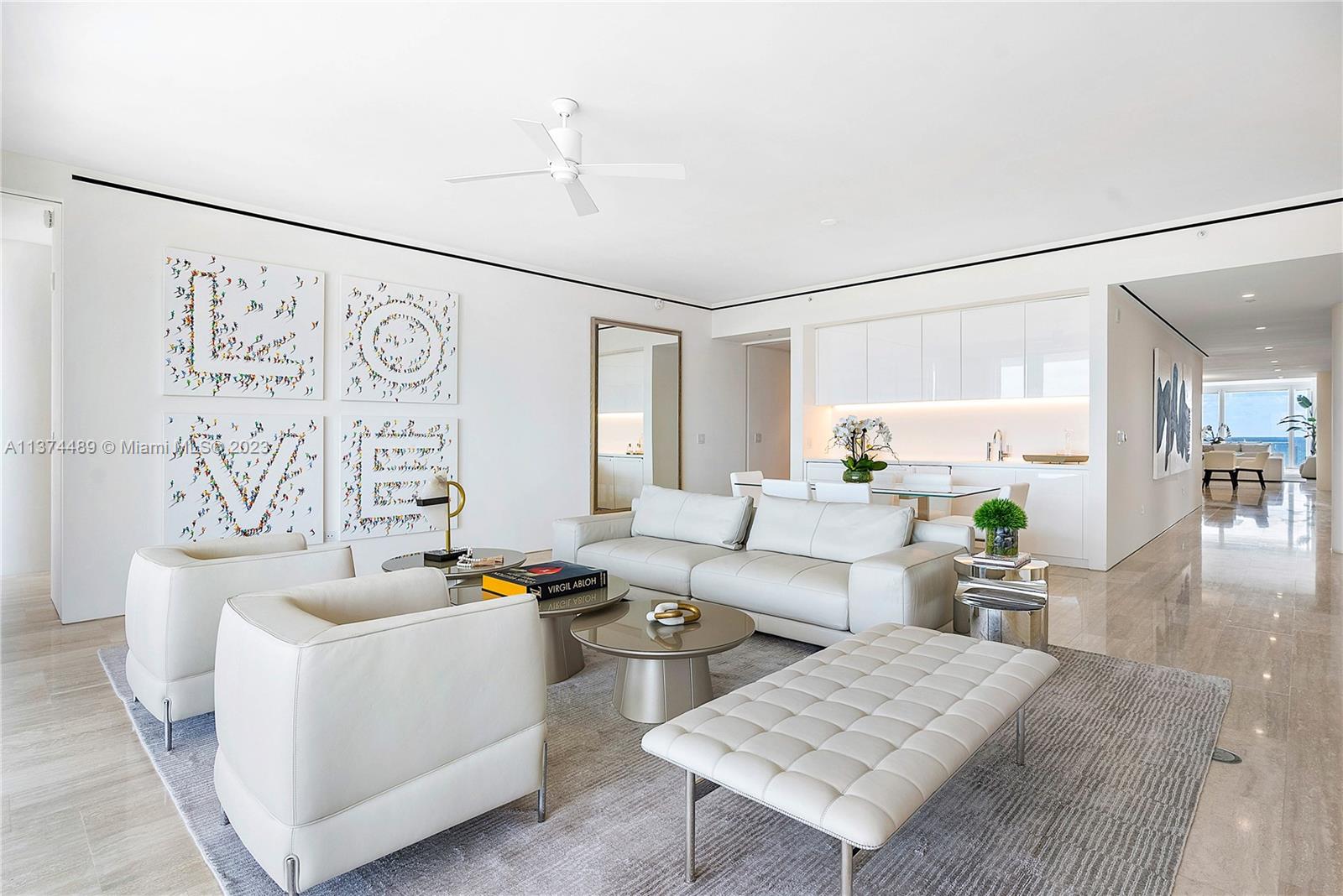 SURF CLUB CONDO - Residential
