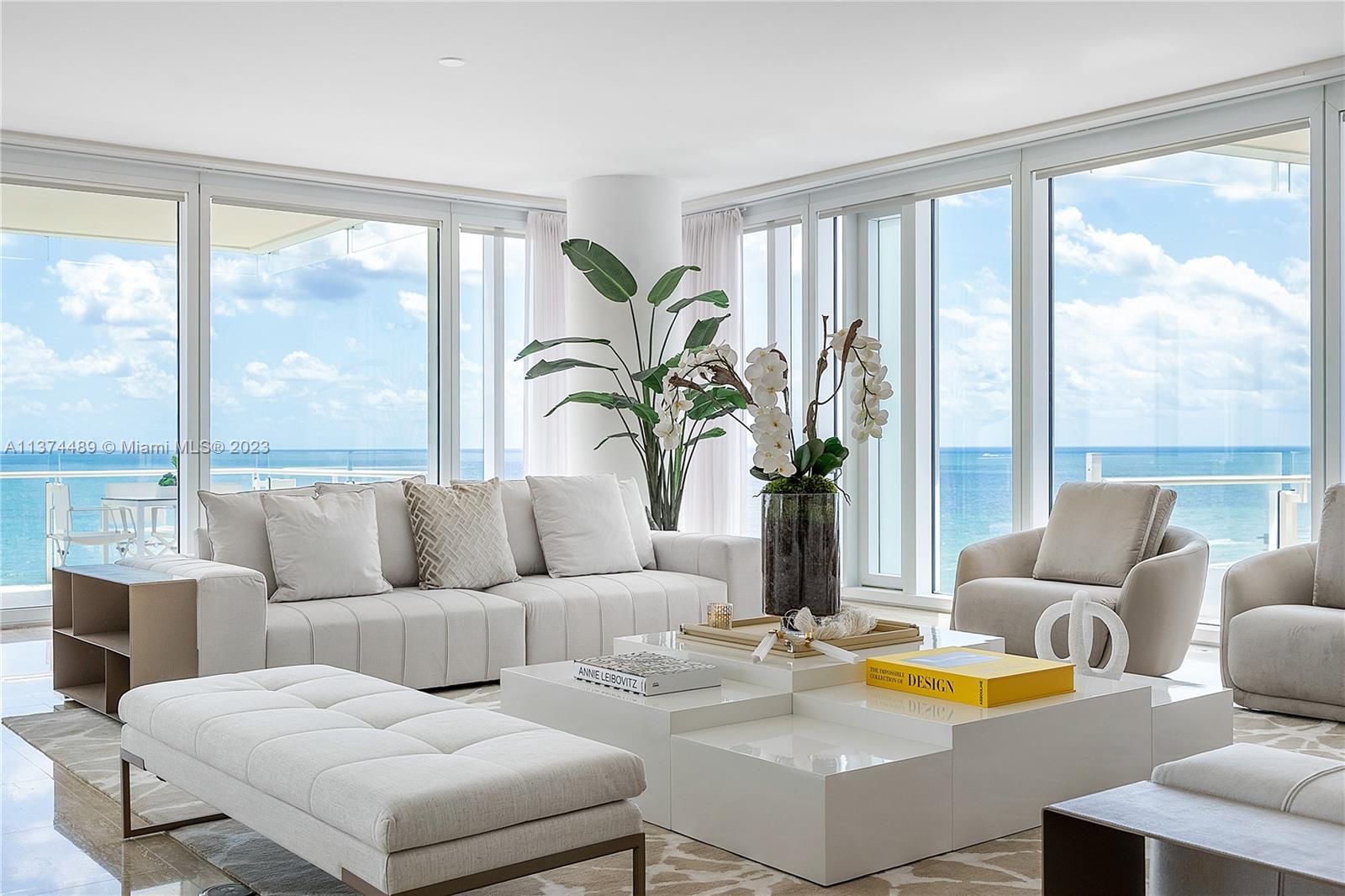 SURF CLUB CONDO - Residential