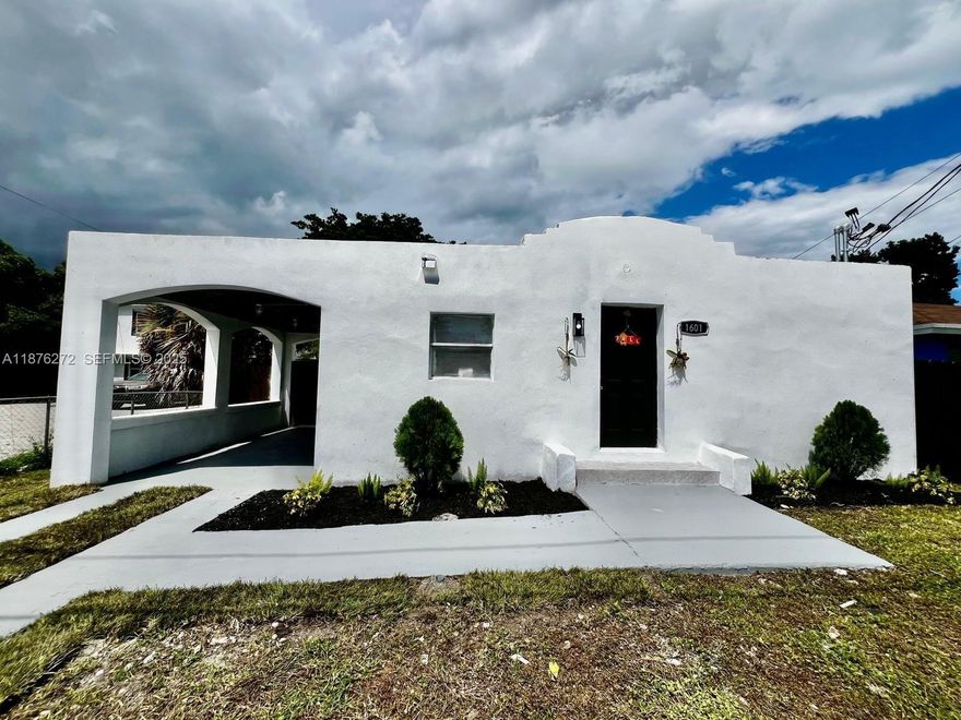 Exceptional investment opportunity in the heart of Miami! Fully renovated duplex at 1601 NW 50th St featuring two modern units with new kitchens, updated bathrooms, and stylish finishes throughout. Both units are currently rented, generating immediate and stable income. Ideal for local or international investors seeking a turnkey property with strong returns. Located near Wynwood, Midtown, Design District, and Downtown Miami—one of Miami’s fastest-growing and most desirable areas. A perfect addition to any investment portfolio with high rental demand and long-term appreciation potential.