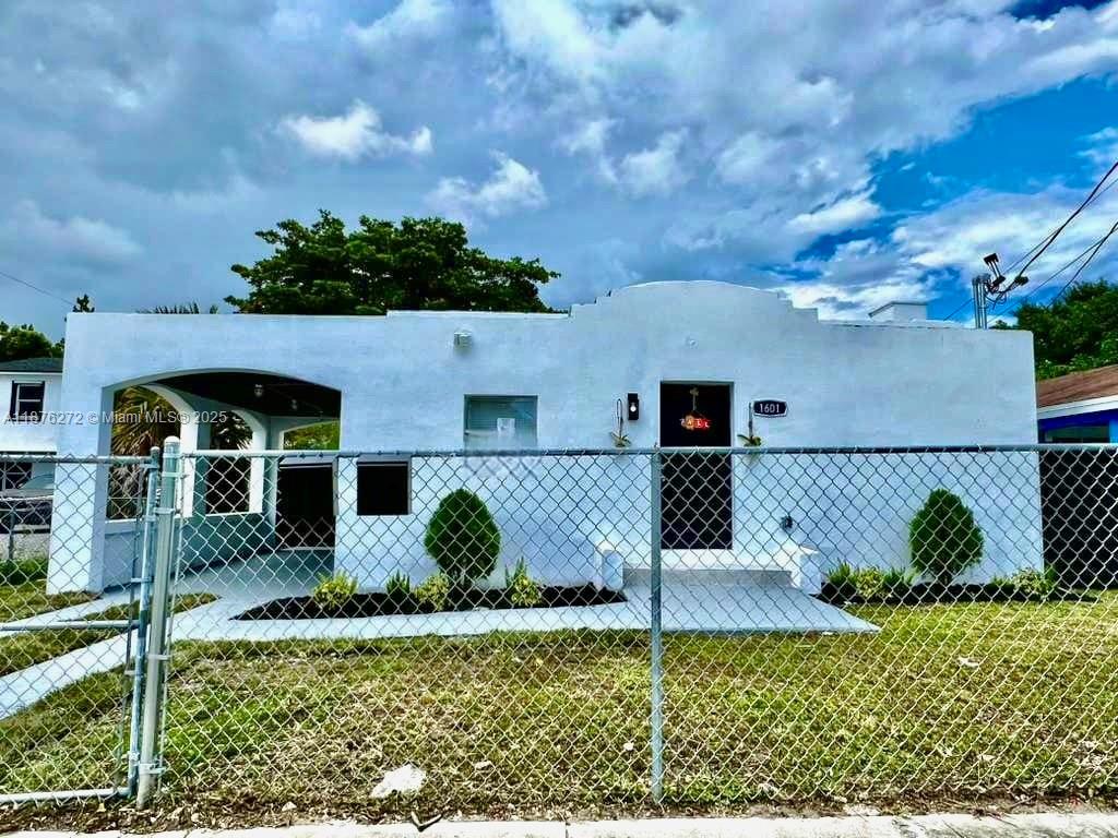 FAIRHAVEN GARDENS - Residential Income