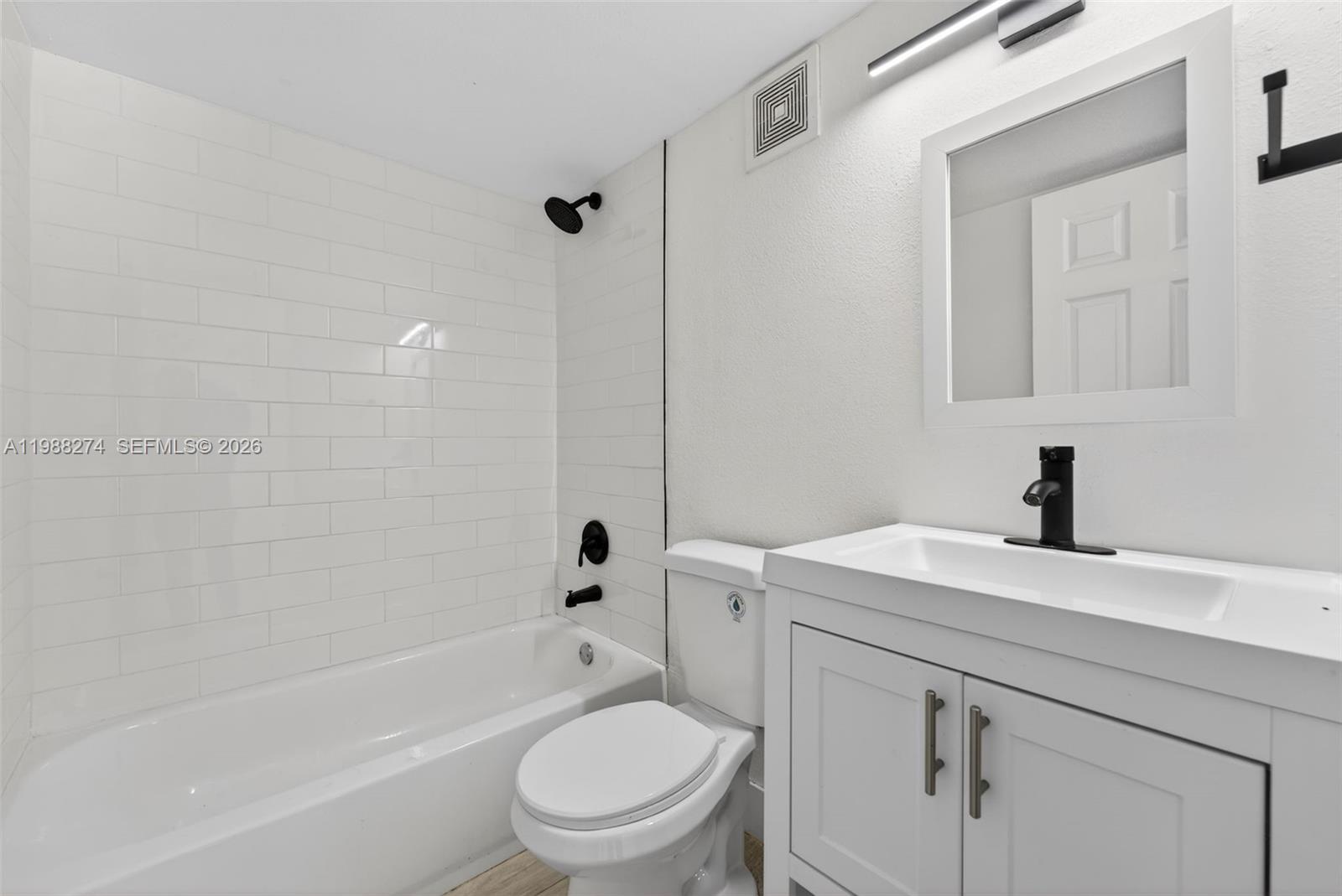 HIGH SCHOOL PK TRACK - Residential Lease