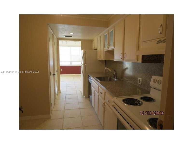 THE VINTAGE CONDO - Residential