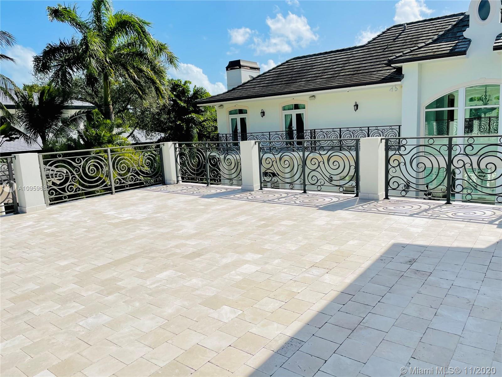 HELMS COUNTRY ESTATES RE- - Residential