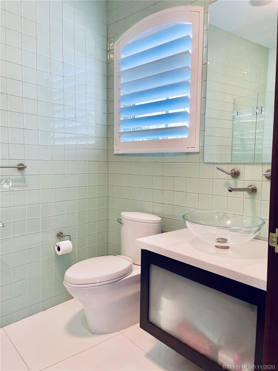 HELMS COUNTRY ESTATES RE- - Residential