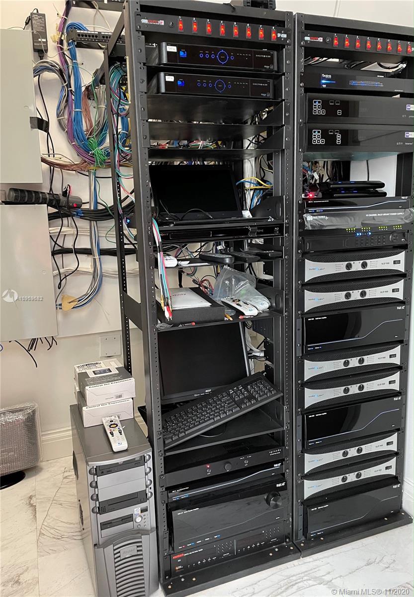 HELMS COUNTRY ESTATES RE- - Residential