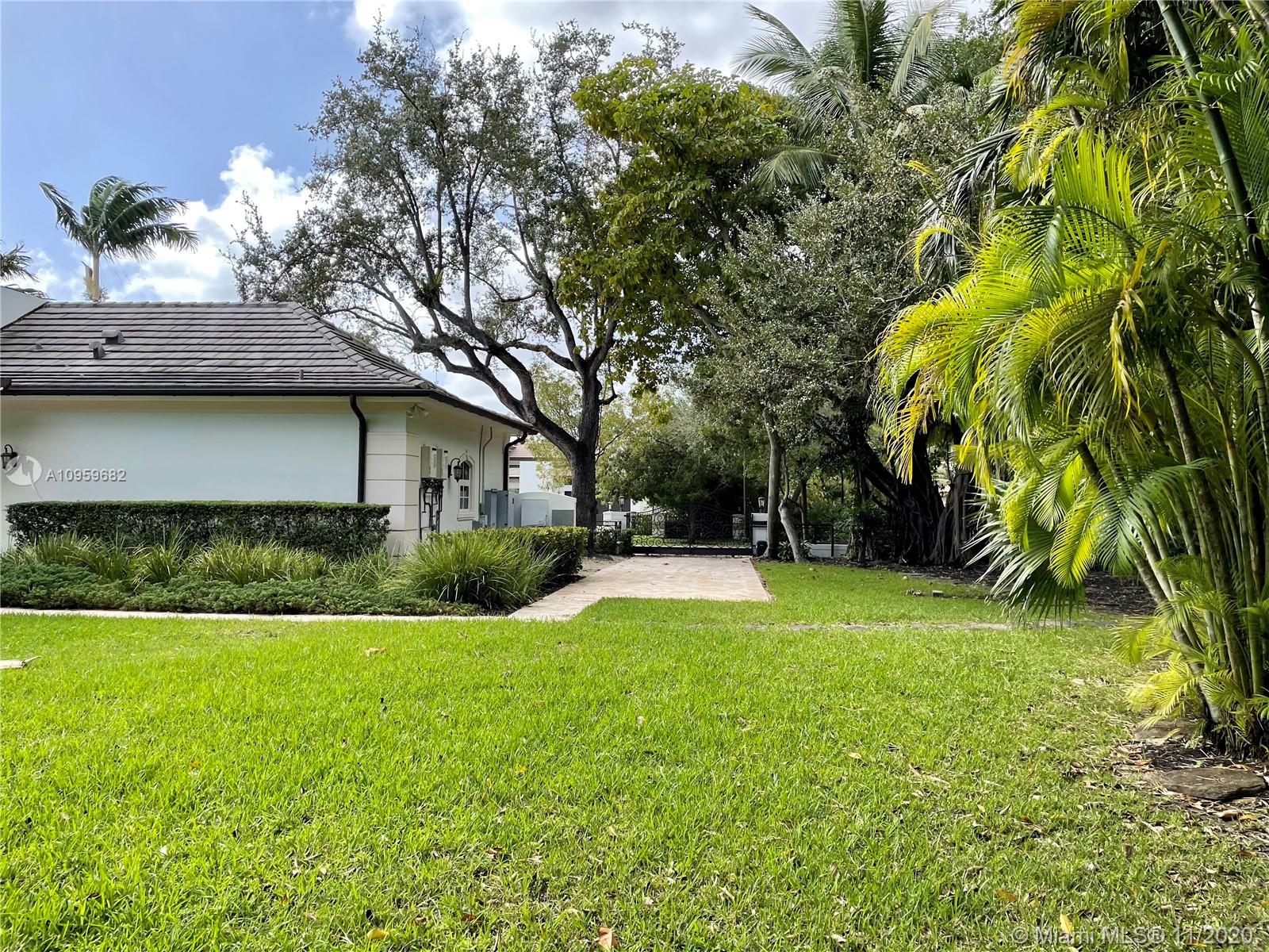 HELMS COUNTRY ESTATES RE- - Residential