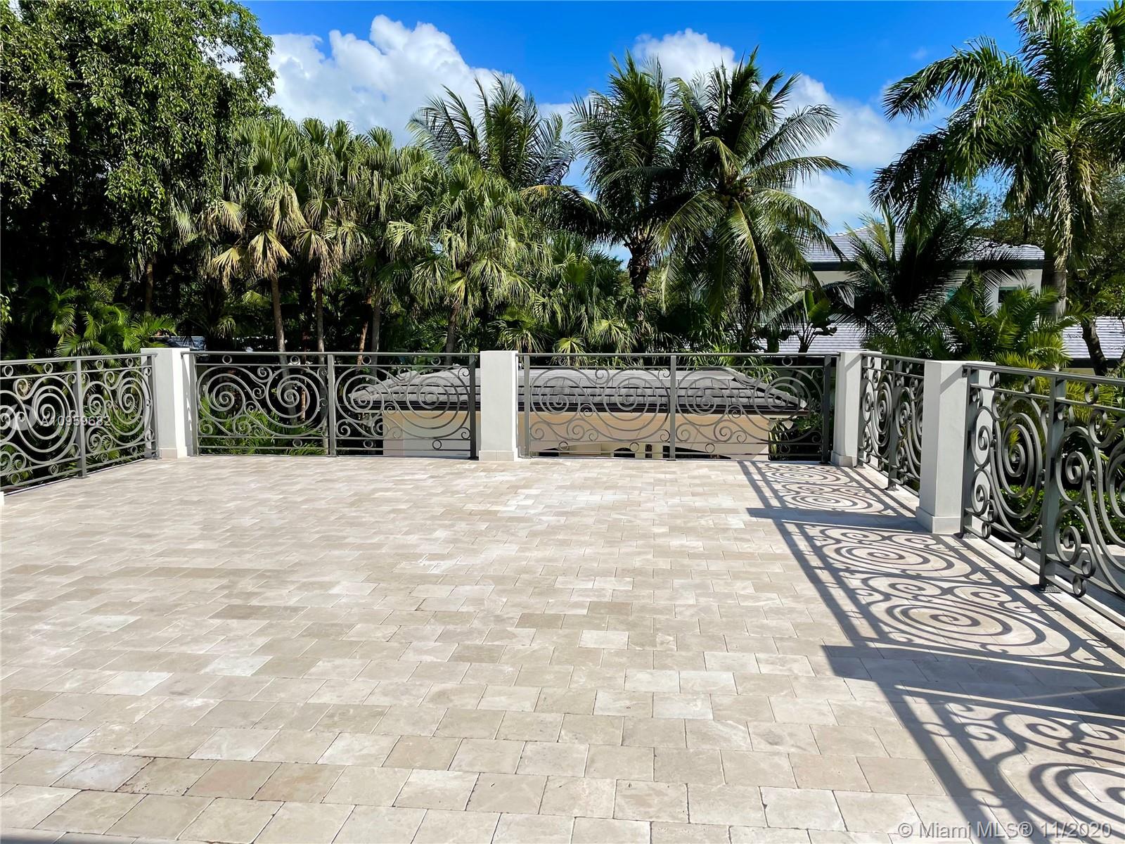 HELMS COUNTRY ESTATES RE- - Residential