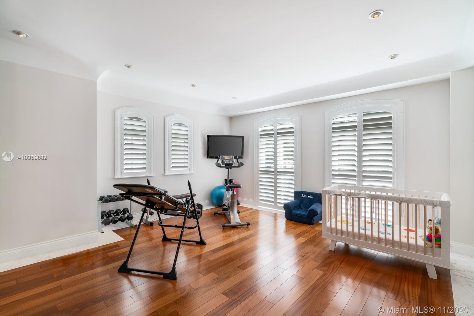 HELMS COUNTRY ESTATES RE- - Residential