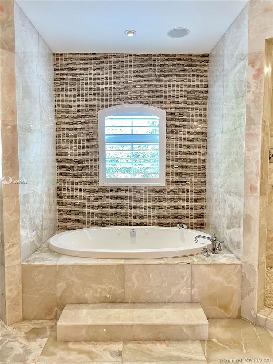 HELMS COUNTRY ESTATES RE- - Residential