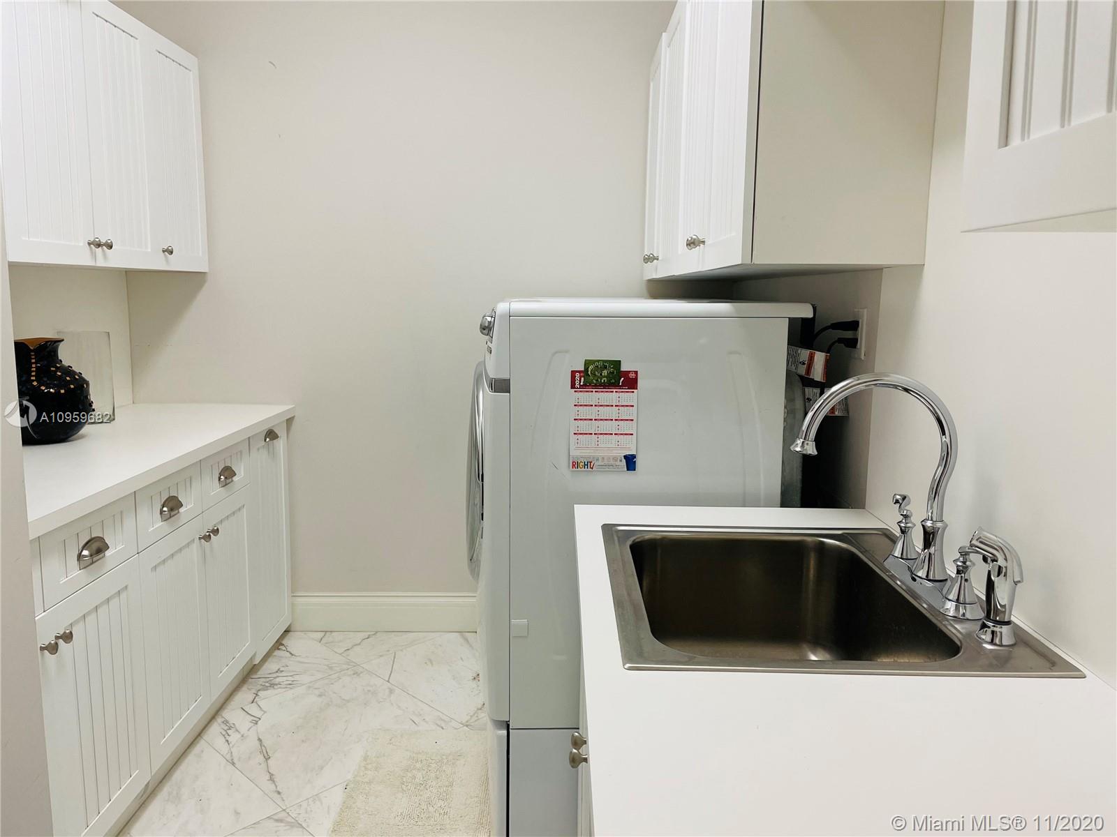 HELMS COUNTRY ESTATES RE- - Residential