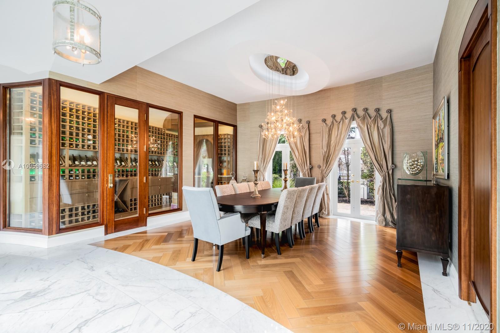 HELMS COUNTRY ESTATES RE- - Residential