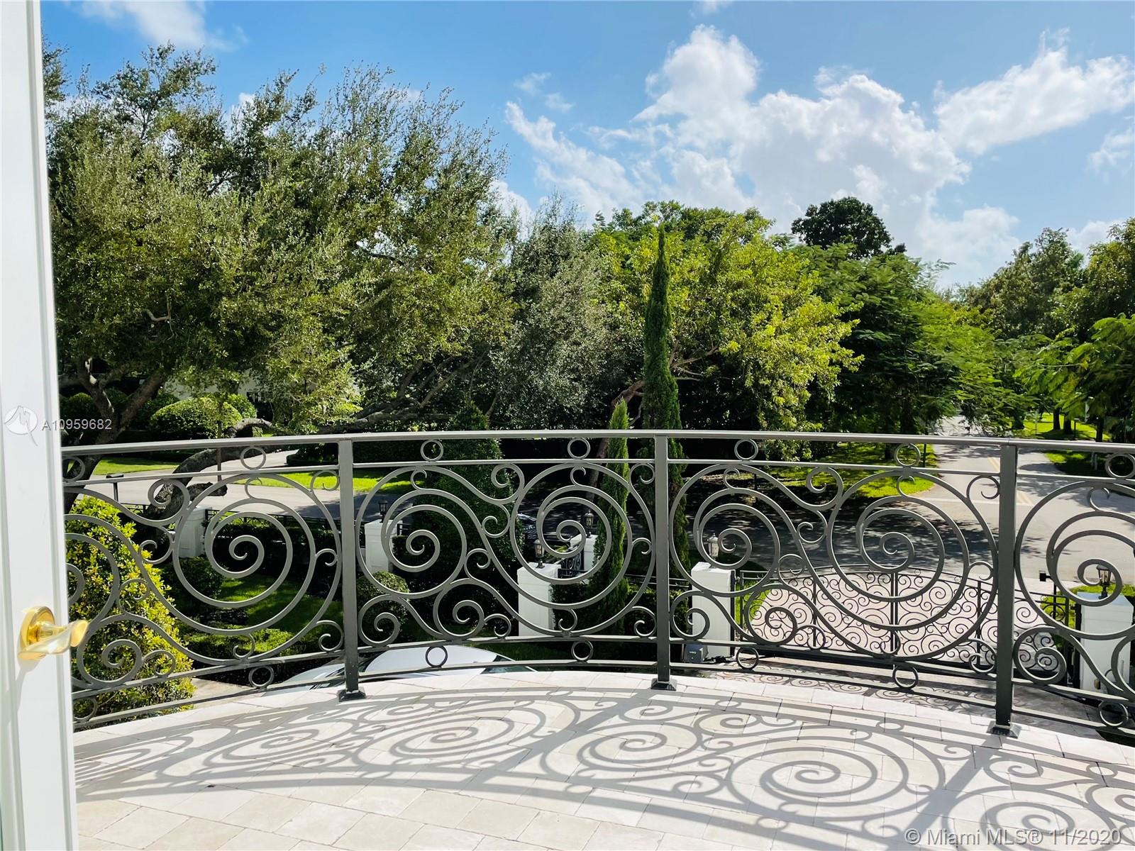 HELMS COUNTRY ESTATES RE- - Residential