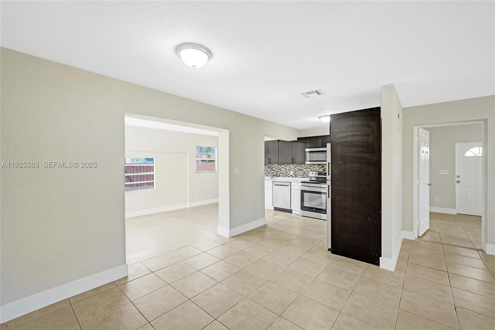 WESTWOOD PARK SEC 3 - Residential Lease