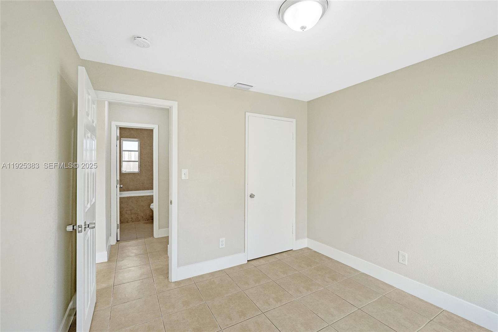 WESTWOOD PARK SEC 3 - Residential Lease