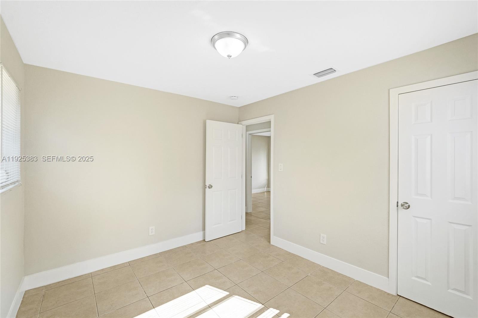 WESTWOOD PARK SEC 3 - Residential Lease