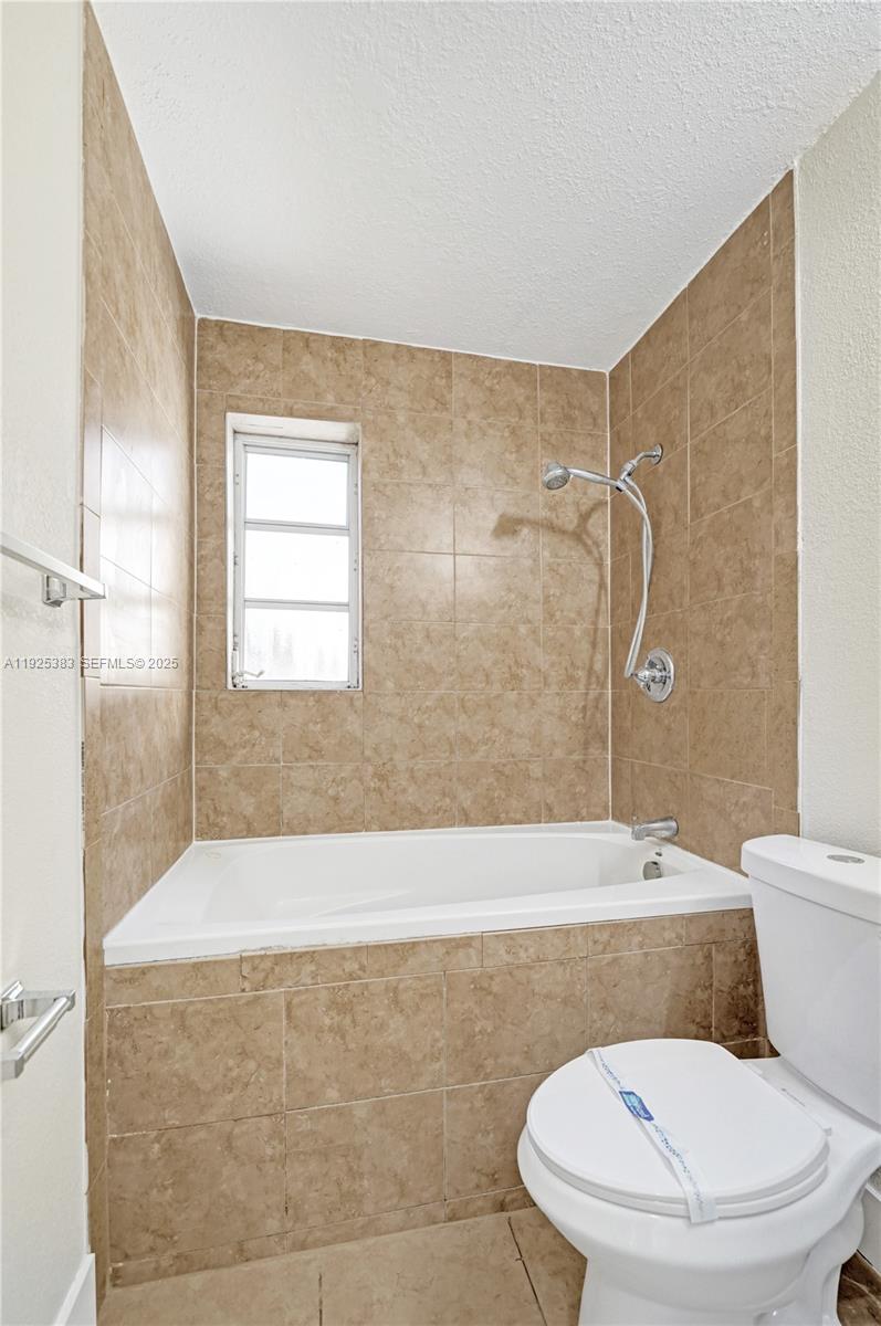 WESTWOOD PARK SEC 3 - Residential Lease