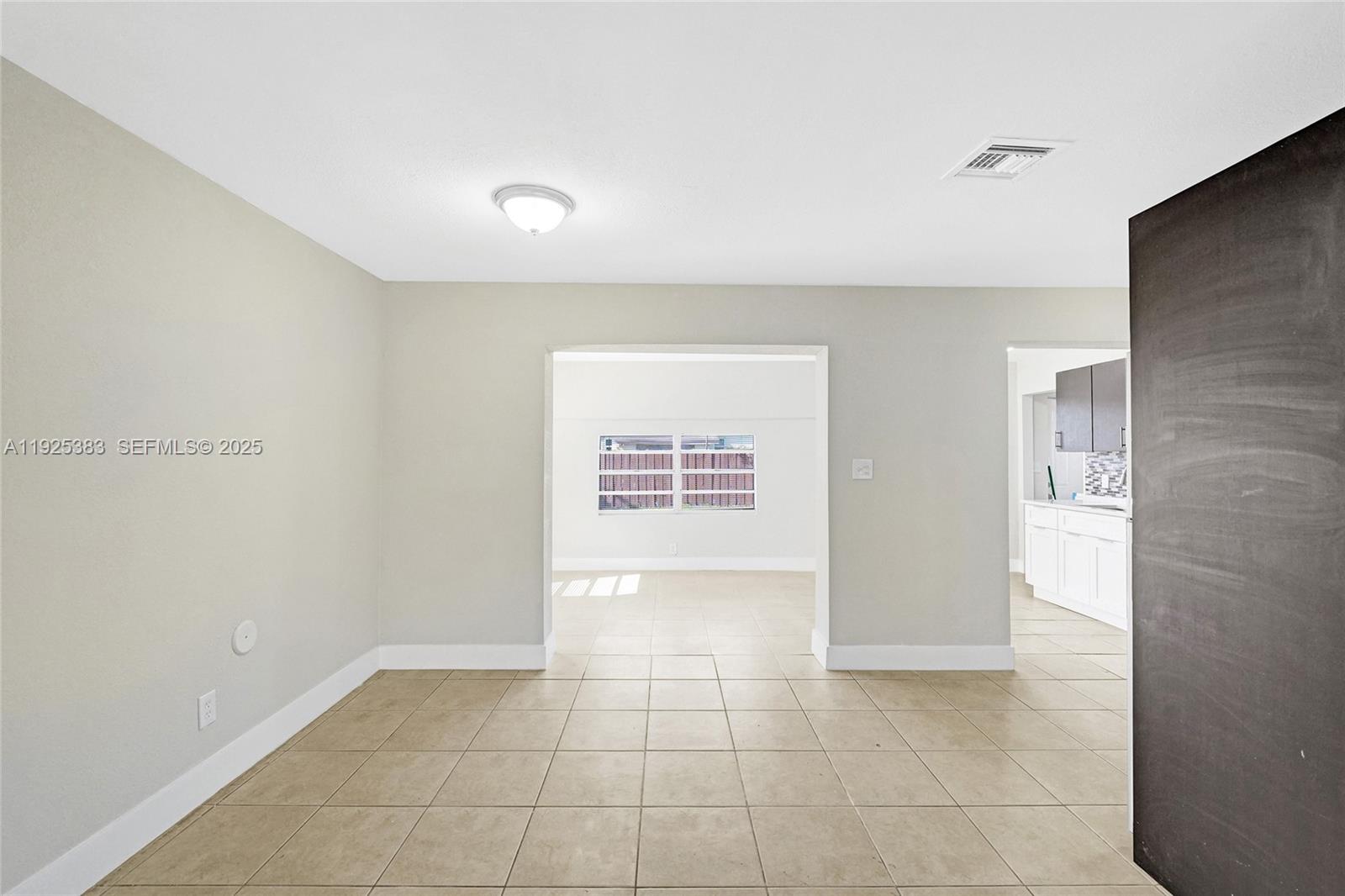 WESTWOOD PARK SEC 3 - Residential Lease